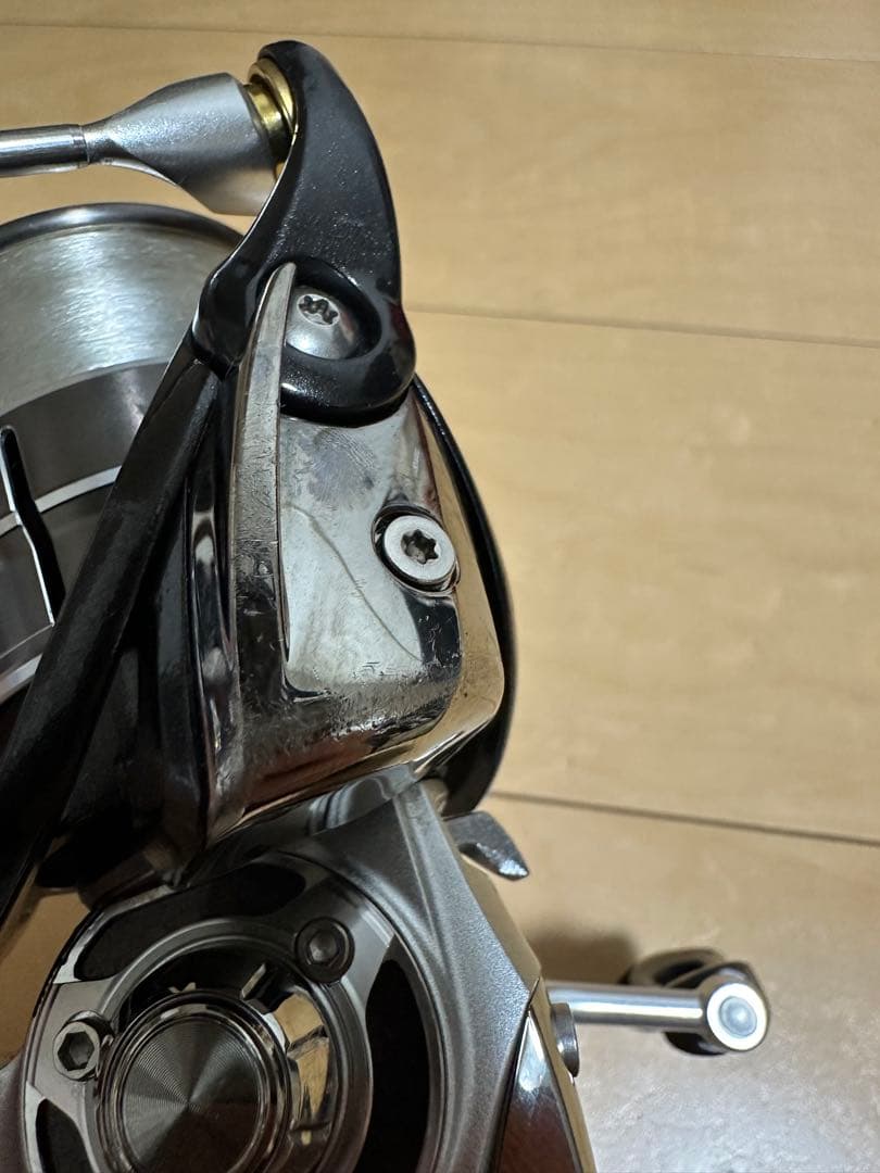 ダイワ　イグニスタイプR 2505H スピニングリール