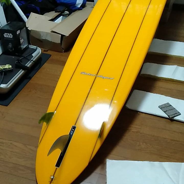 ロバートオーガストロングボート