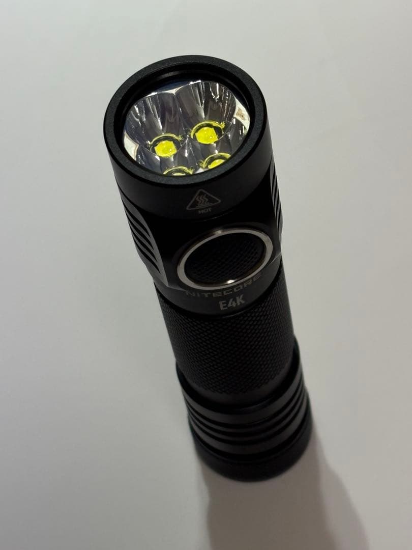 ライト・ランタン Nitecore E4K