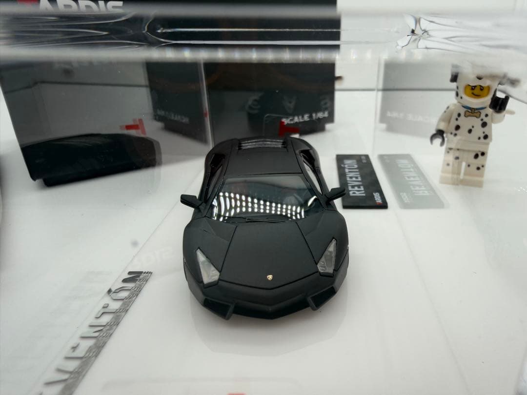 TARDIS Reventón ミニカー 1/64 限定200台