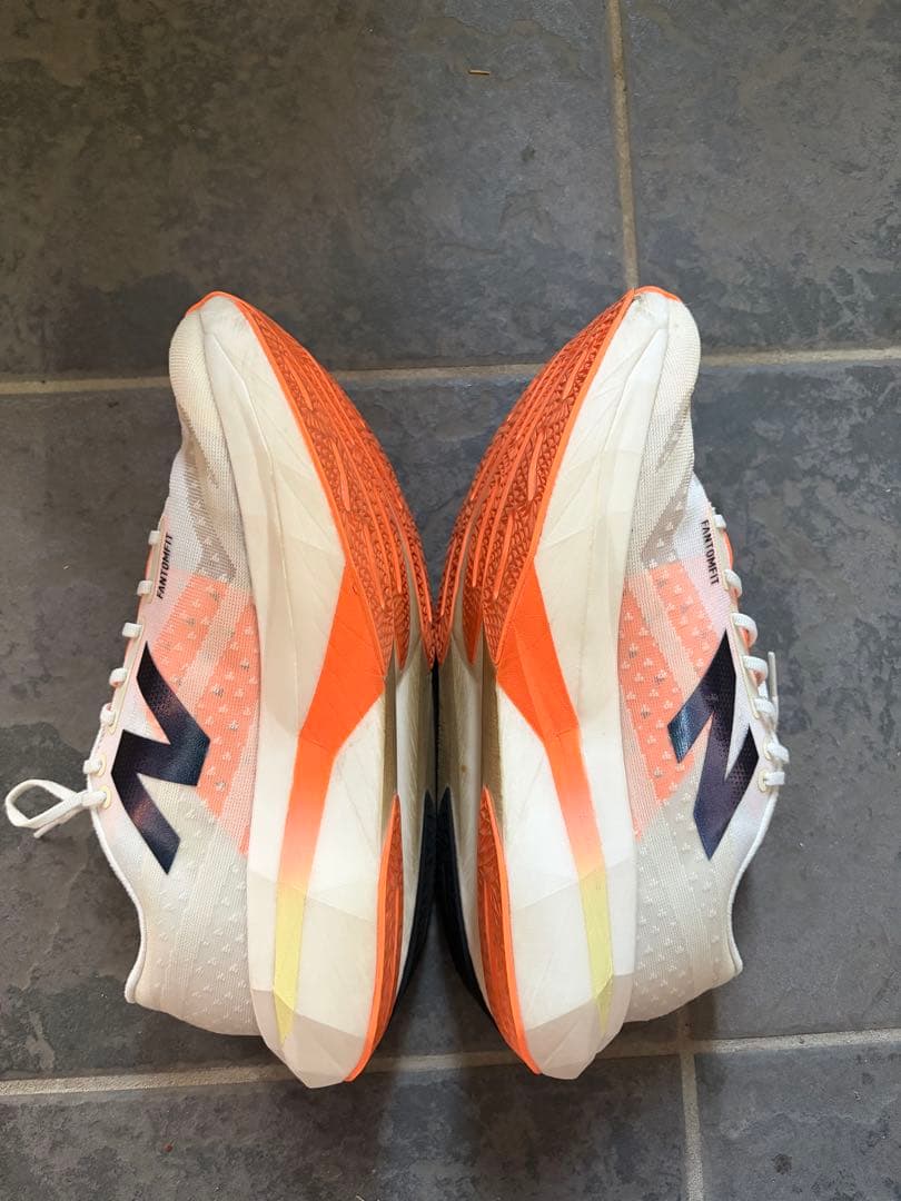 スパイク・シューズ New Balance FuelCell SuperComp Elite v4