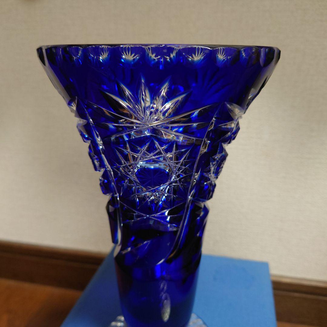LAUSITZER ラウジッツァー製　藍色切子花瓶