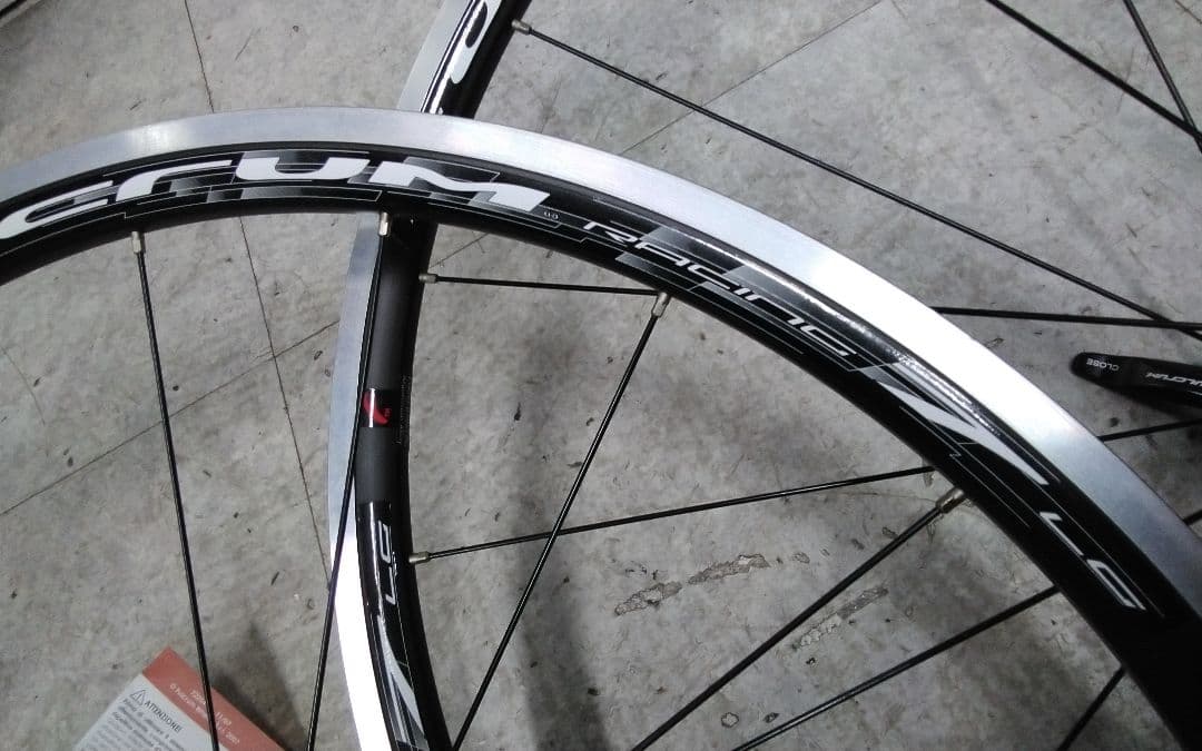 新品未使用 FULCRUM Racing 7 完組ホイール 700C