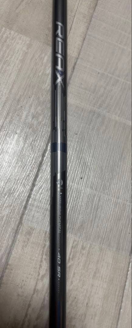 QI4D 40MR ＳＲドライバーシャフト中古