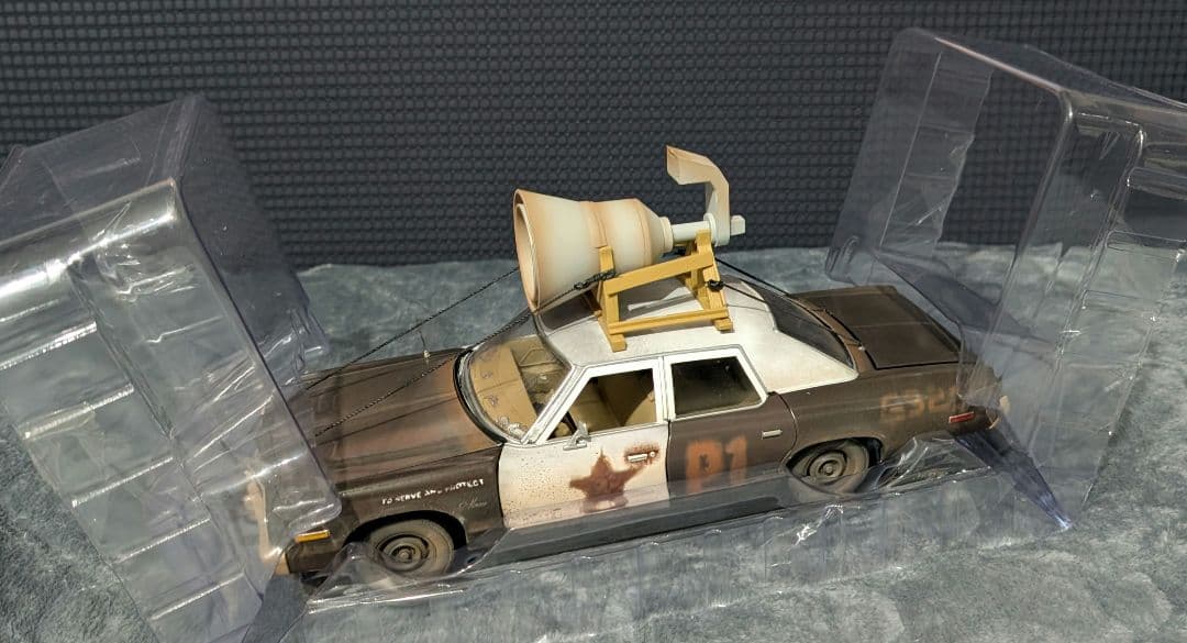 希少 オートワールド1/18 ブルースブラザーズ ブルースモービル ダッジモナコ