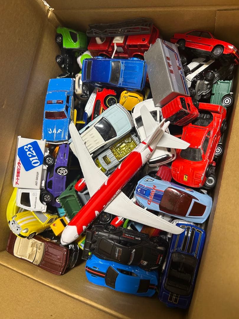 ミニカー　セット　トミカ　HW マッチボックス　（飛行機付）　ジャンクあり
