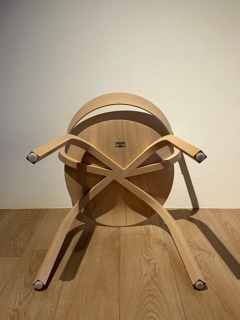 Thonet トーネット｜404F｜Stefan Diez ステファン・ディーツ