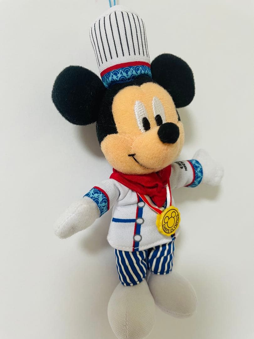 ディズニー　シェフミッキー　ミッキー　ミニー　ぬいぐるみストラップ