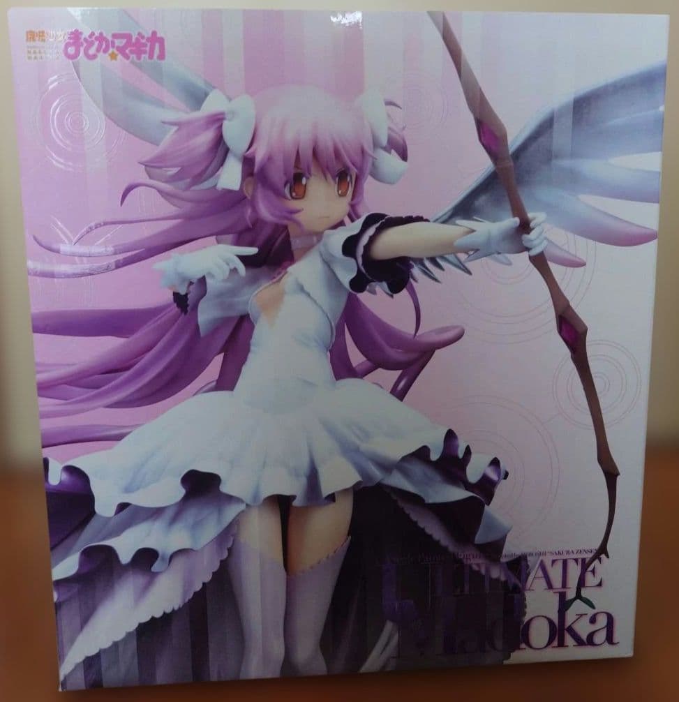 Ultimate Madoka 1/8スケールフィギュア