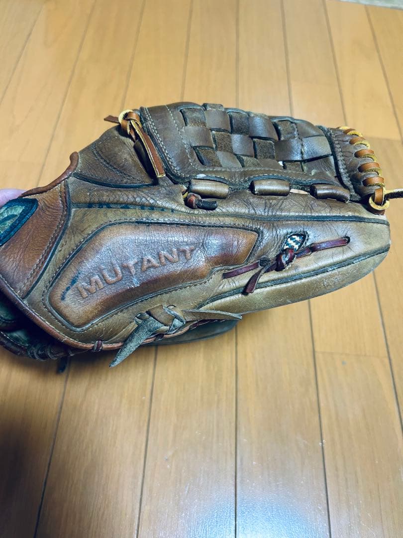 ミズノ　ビューリーググローブ