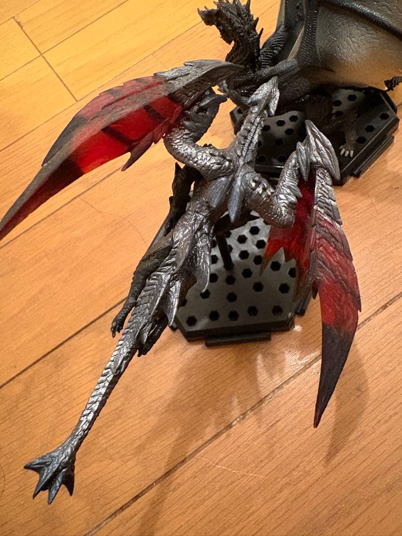 モンスターハンター/アルバトリオン&バルファルク フィギュア