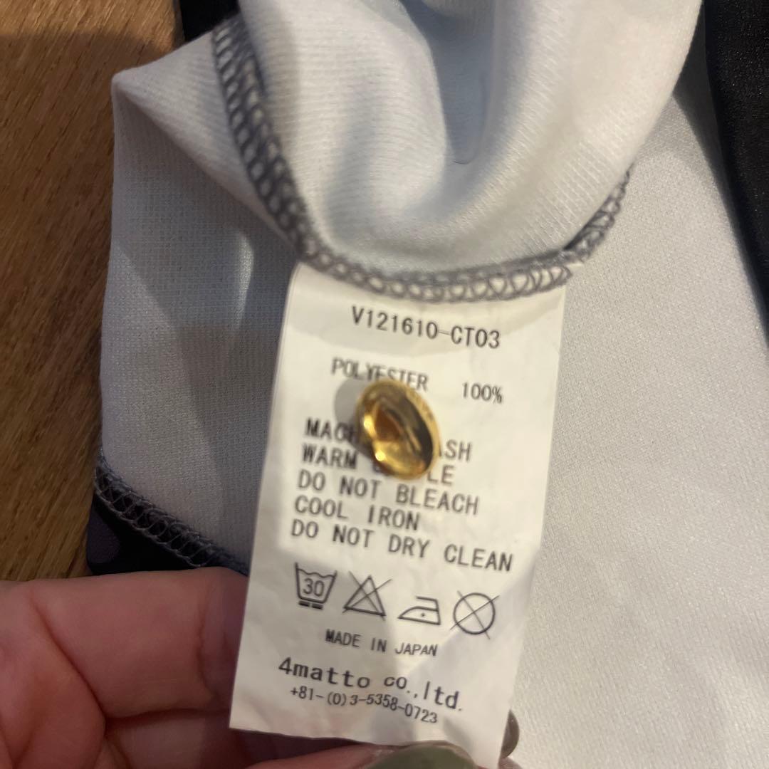 ヴィトゥエルヴ　ポロシャツ　美品