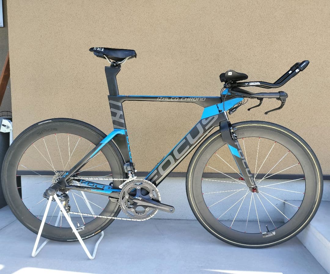 J*3様 FOCUS　トライアスロンバイク　shimano Di2