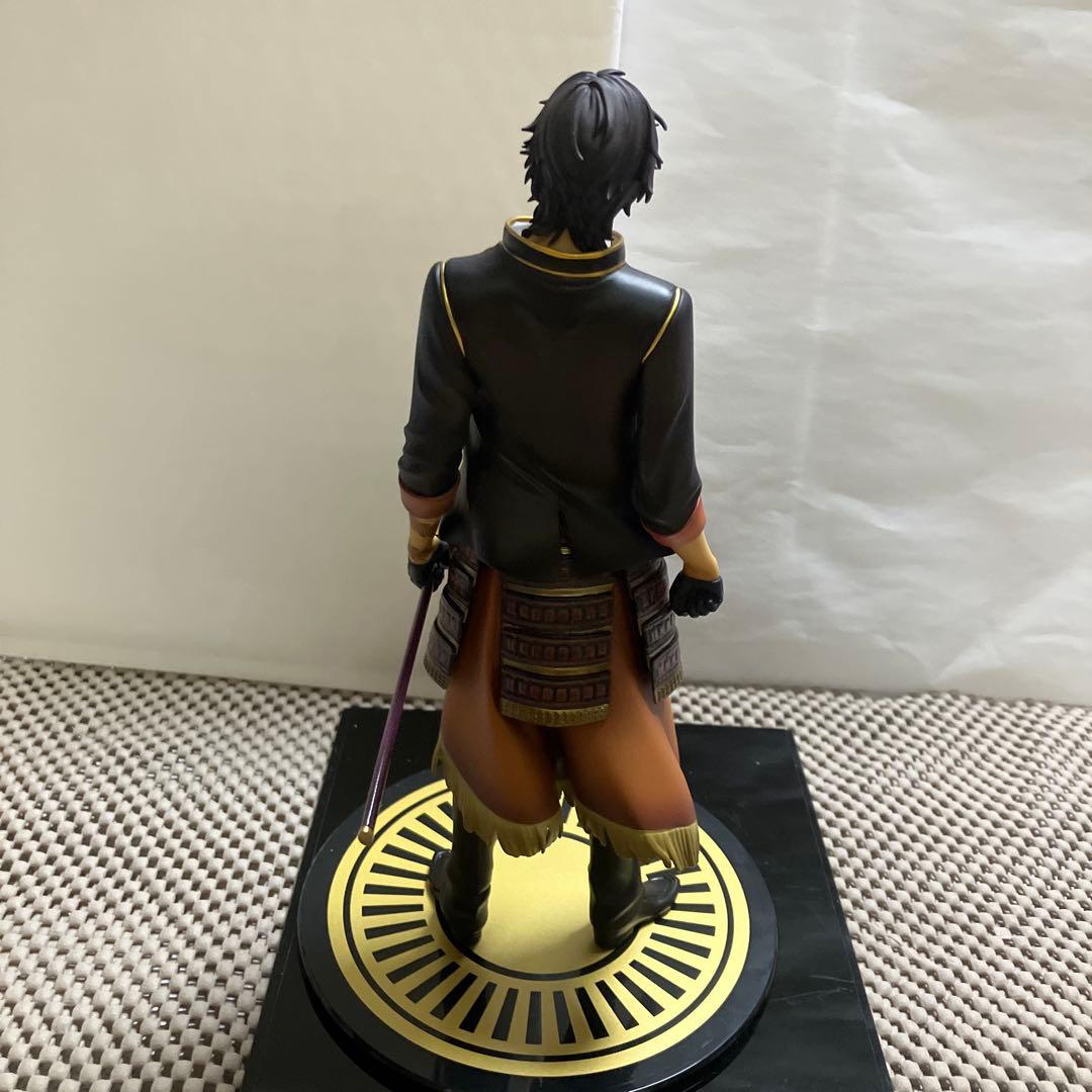 刀剣乱舞-ONLINE- 大倶利伽羅 1/8 完成品フィギュア