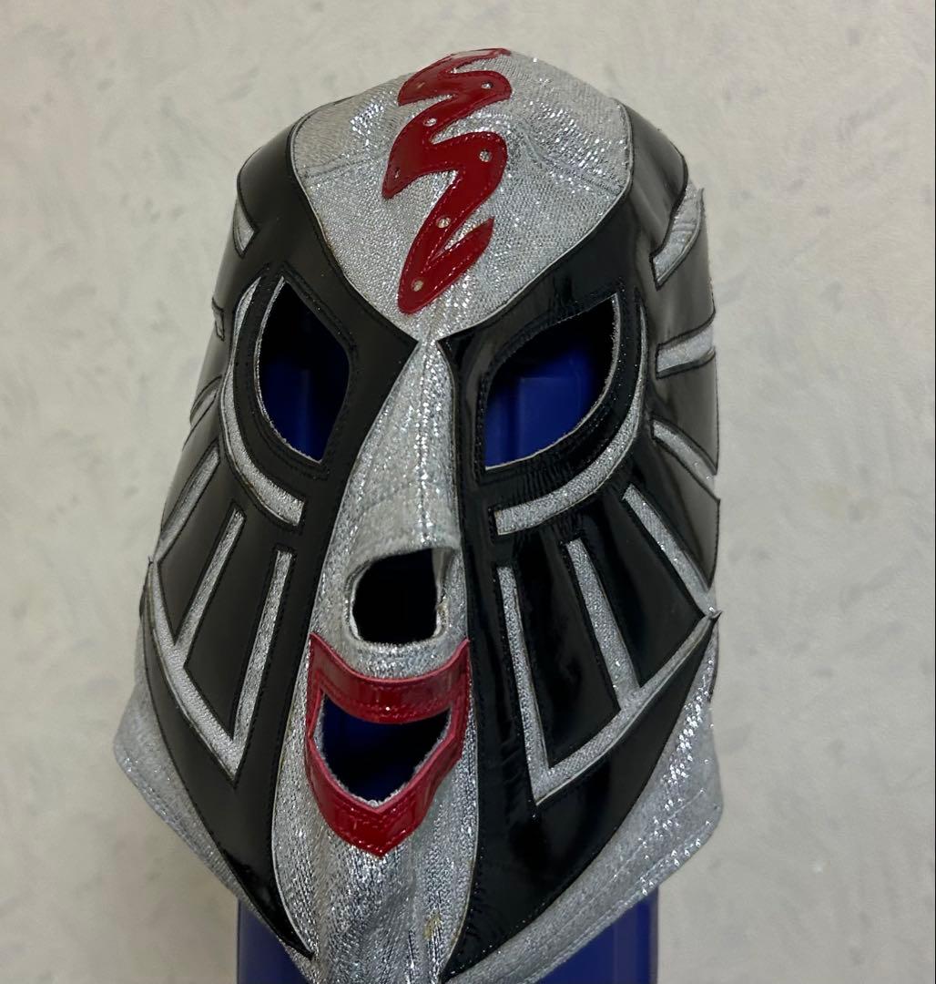 メ*デ様 ザ・コブラ プロレスマスク 2枚セット ラメ仕様 未使用含む レプリカ