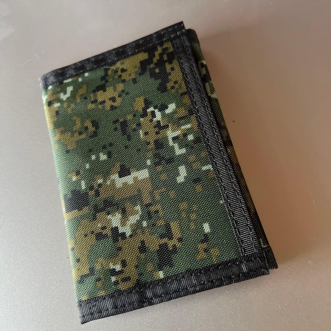 官給　現役台湾軍陸軍特殊部隊用迷彩柄財布 コンパクトタイプ