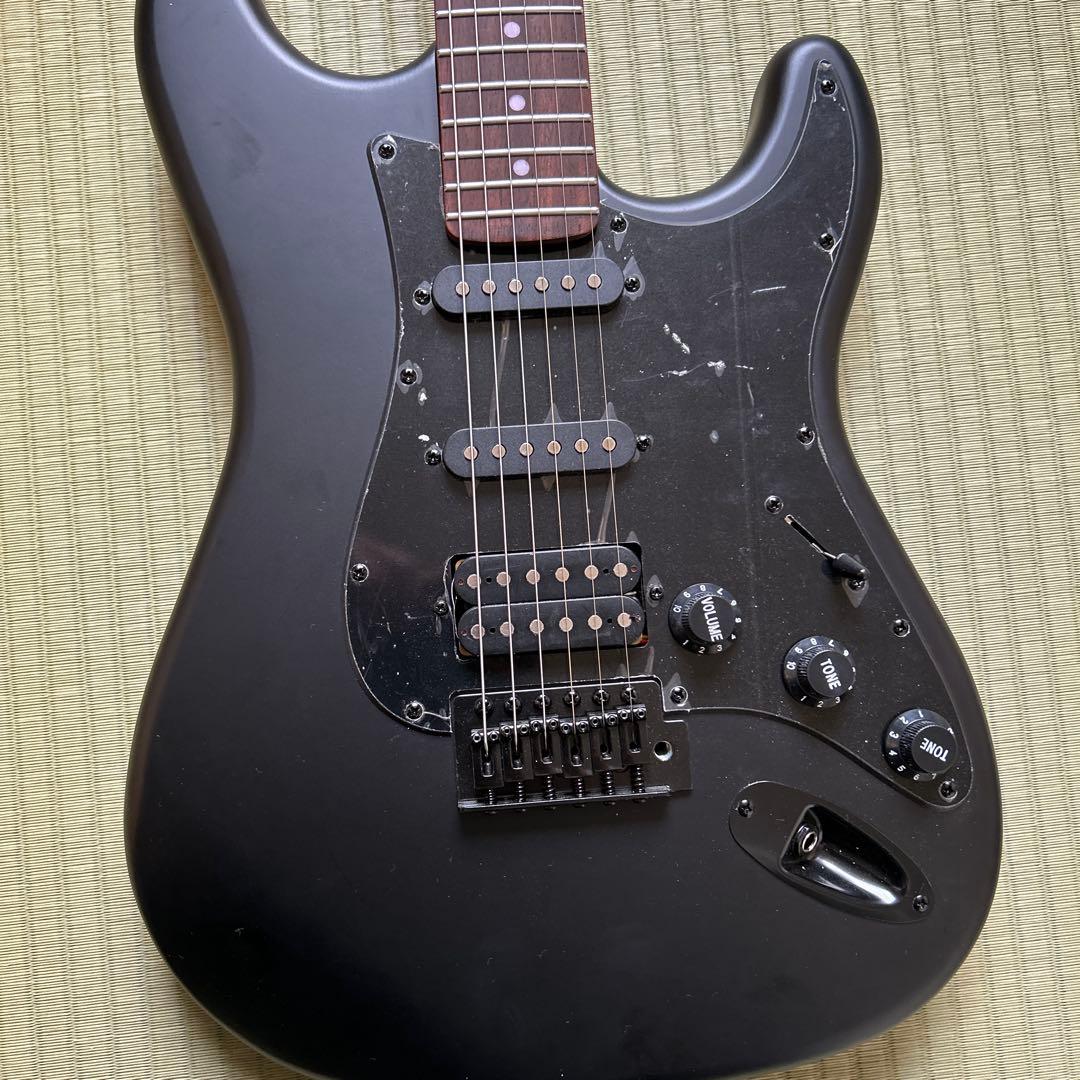 ブラック エレキギター ギターケース付き