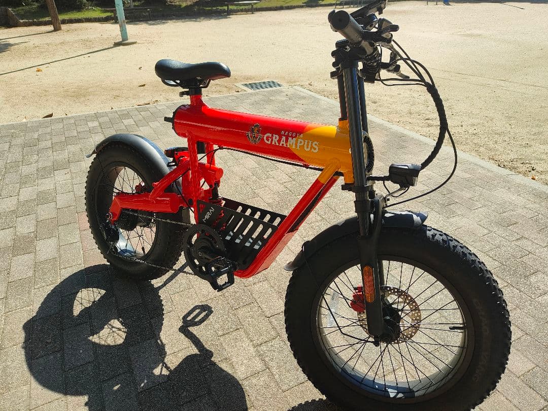 限定モデル　COSWHEEL GRAMPUS 電動アシスト自転車