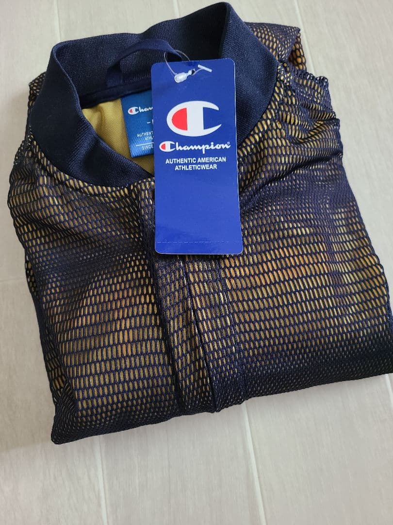Championチャンピオンメッシュ　ジップアップブルゾン　新品タグ付きサイズＭ