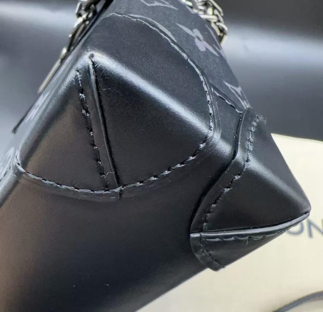 ナノスチーマー 新型ショルダーバッグ