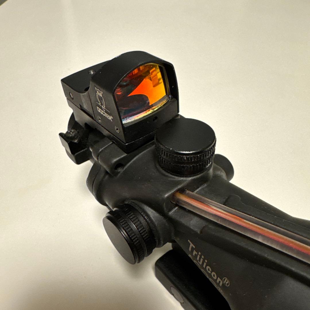 Trijicon ACOG 照準器　光学サイト　サバゲー