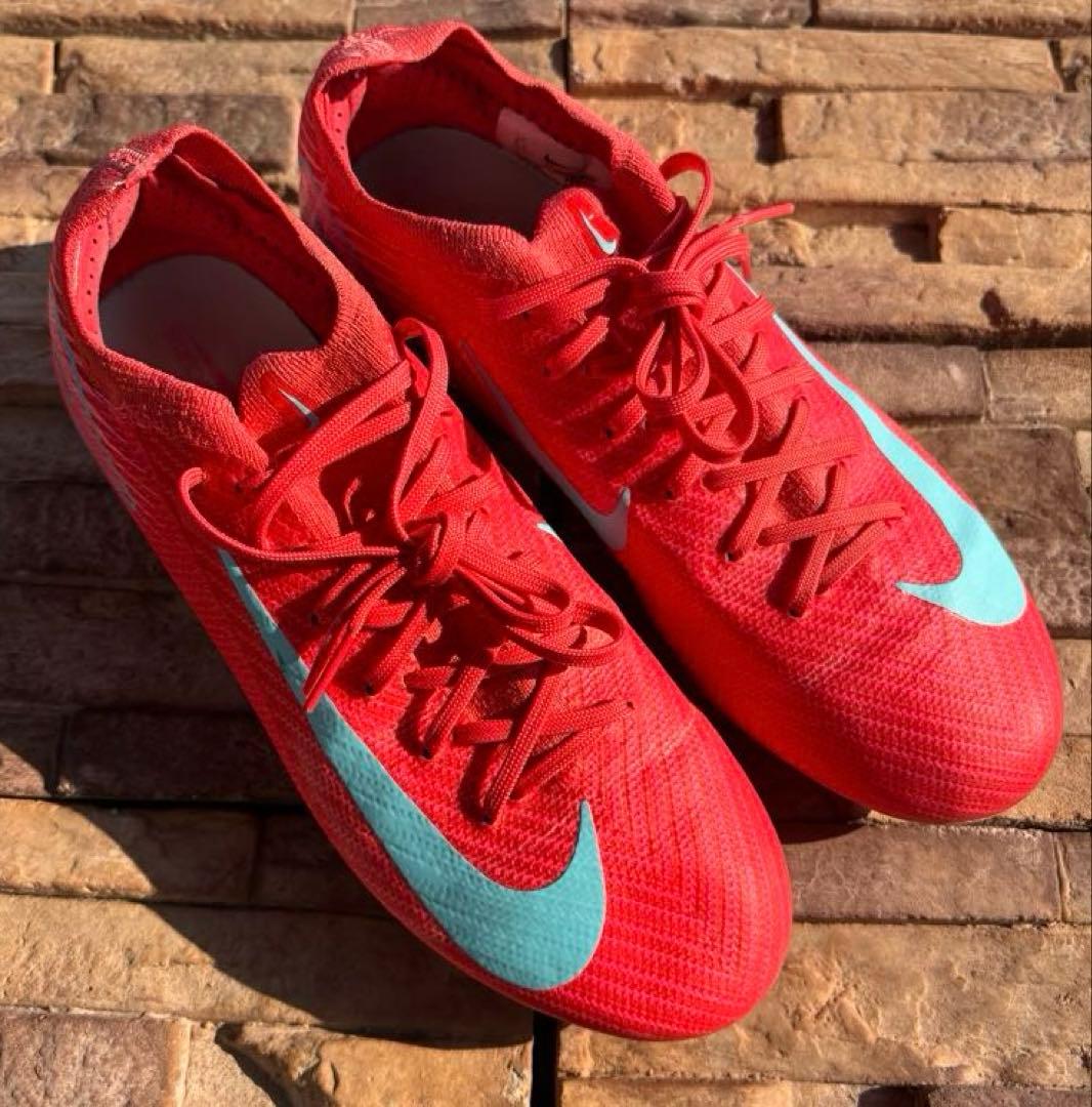 NIKE サッカースパイク マーキュリアルヴェイパー16ピンク