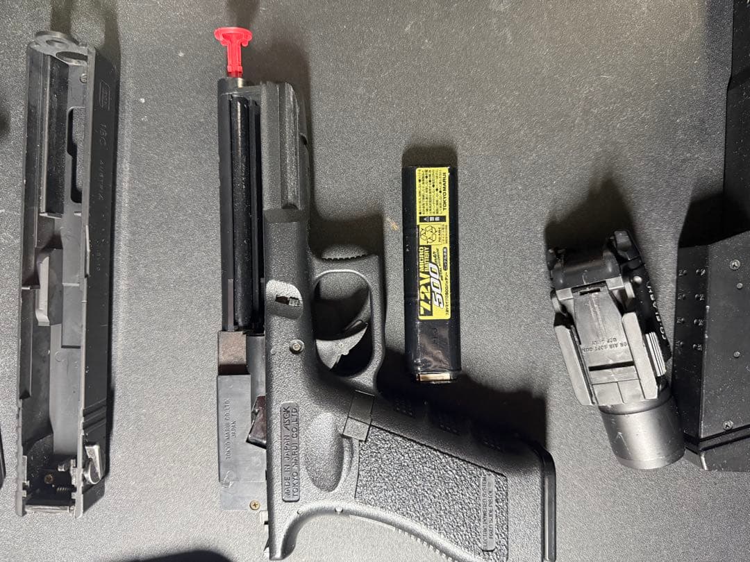 Glock 18c 電動ガン 拡張マガジン付き