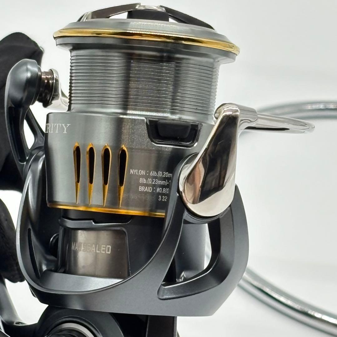 未使用 DAIWA 23AIRITY PC LT2500H 23エアリティ