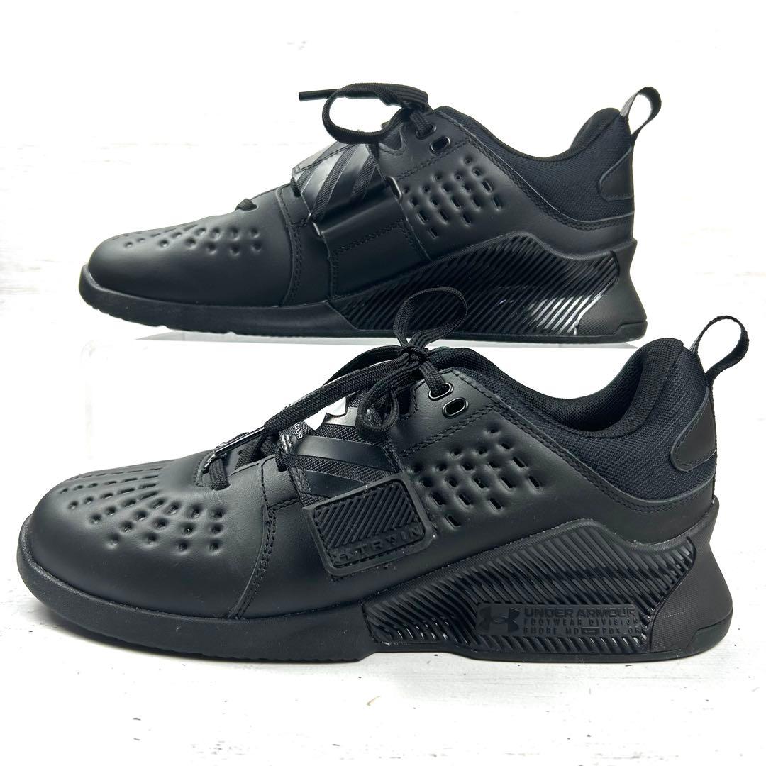 【美品】 アンダーアーマー UAレイン リフター　黒 25.5