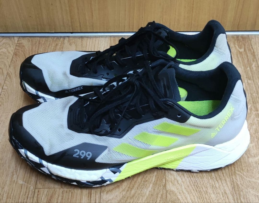 adidas アグラビックウルトラ