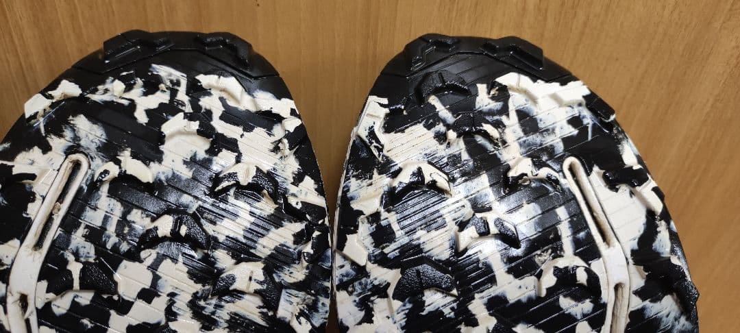 adidas アグラビックウルトラ