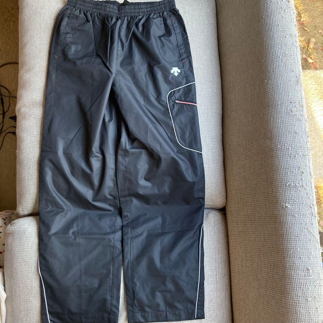 【未使用に近い】デサント セットアップ　ナイロン　サイズXA（2XL）　大きい