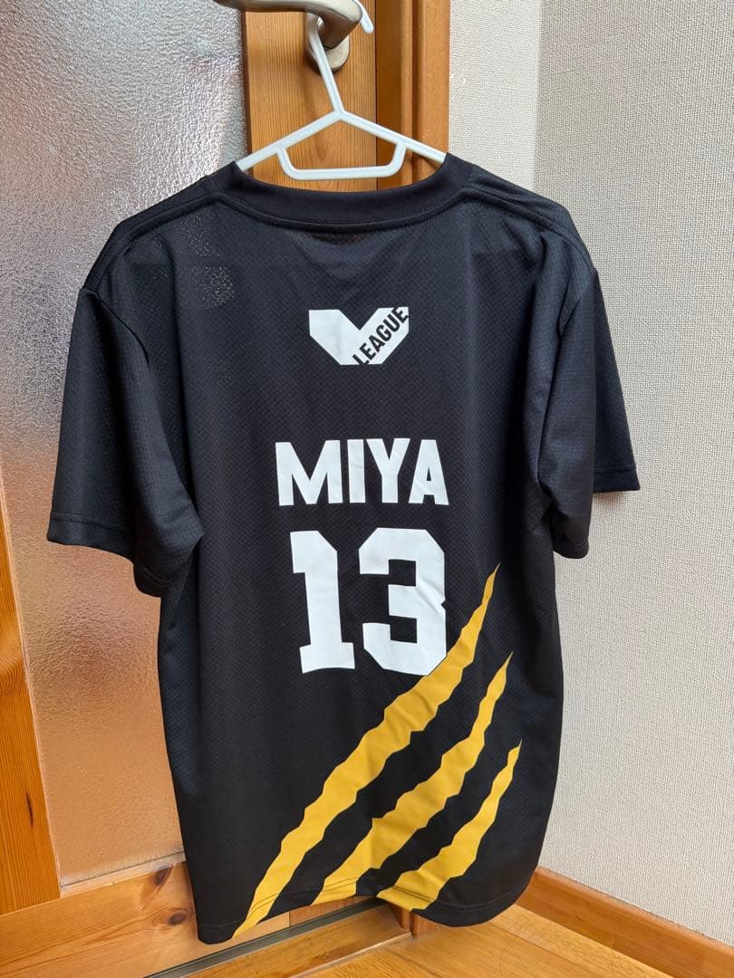 MSBY 13番 Tシャツ 黒 ストライプ M
