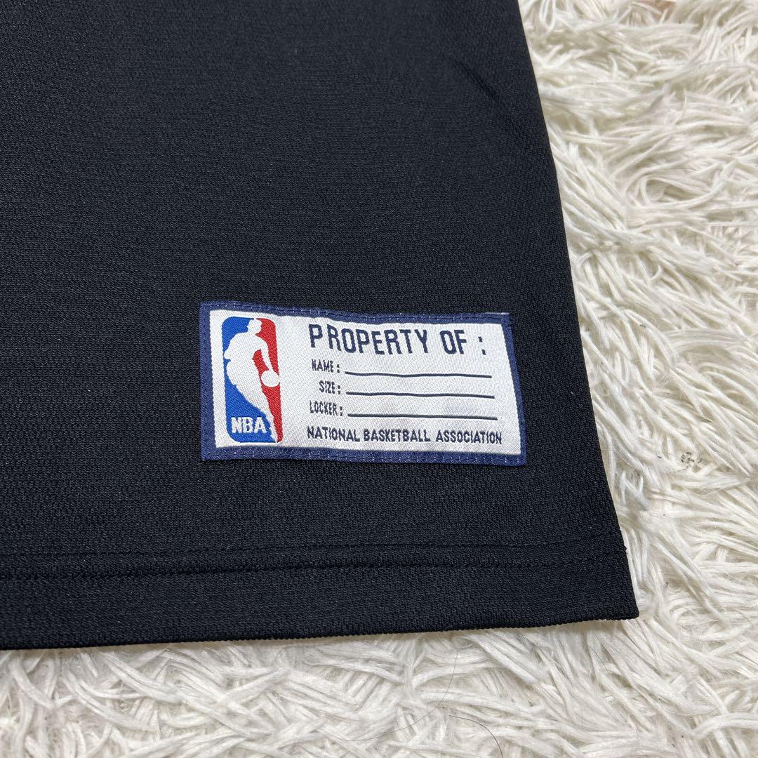 NBA アメリカ　バスケットボール　シクサーズ　アイバーソン　ユニフォーム　刺繍