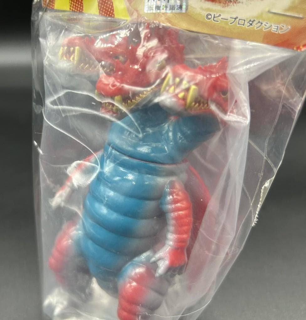 【新品】スペクトルマン 三つ首竜 紅竜（コウリュウ）カラーVer ミドルサイズ