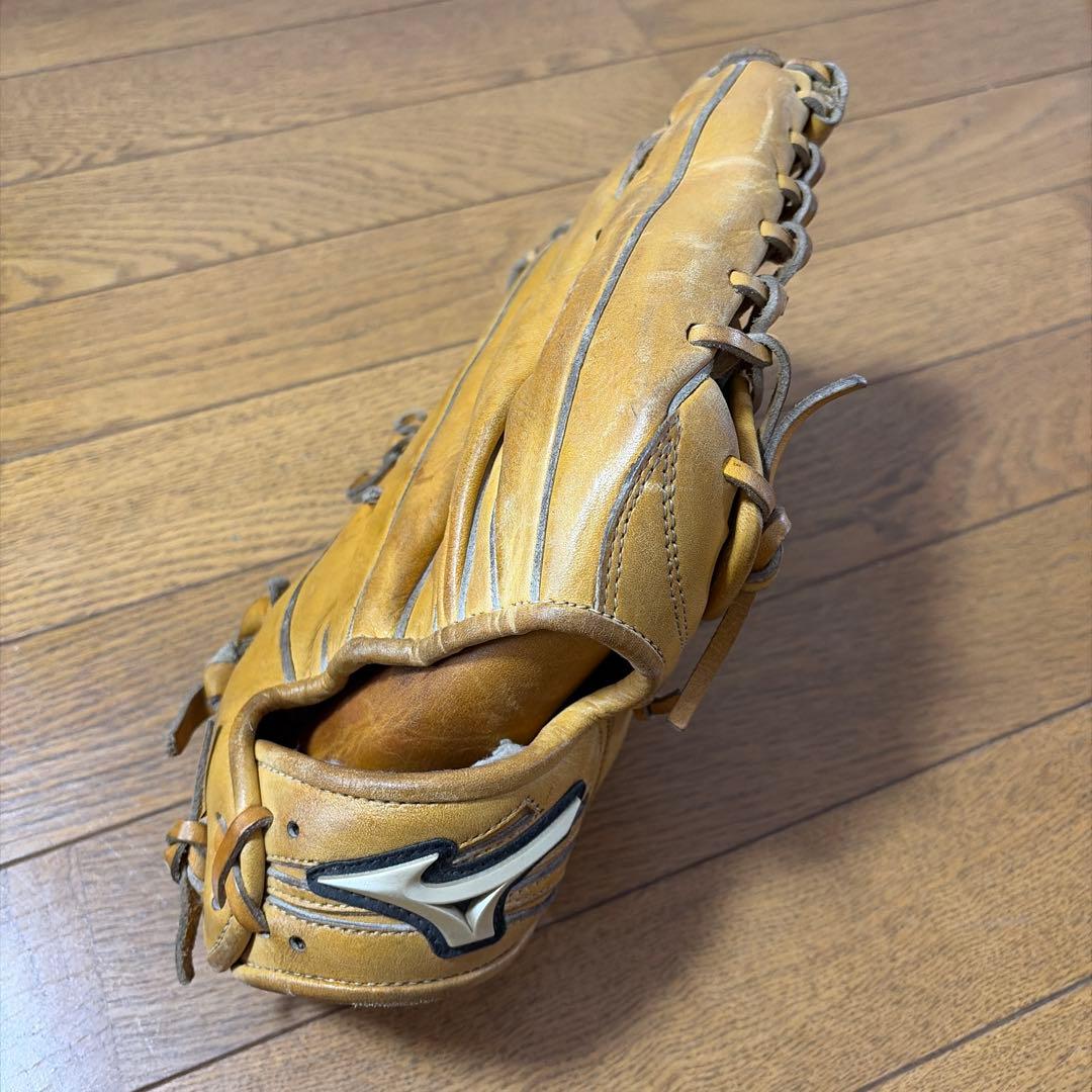 Mizuno Global Elite 軟式グローブ イエローブラウン