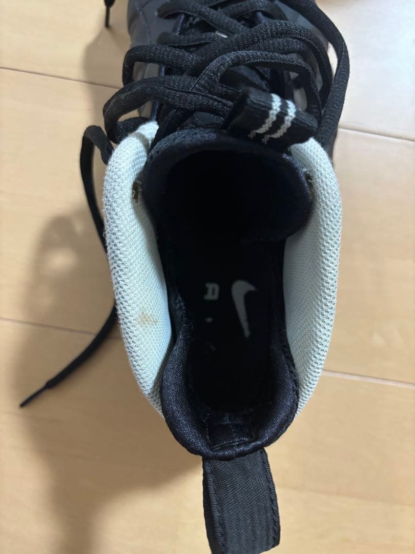 超激レア　Nike Air Foamposite 黒箱付き　超低価格出品