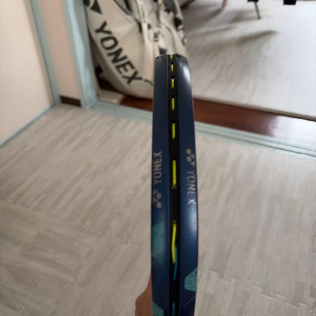 YONEX VOLTRAGE 5V（4/6 21:30まで出品）