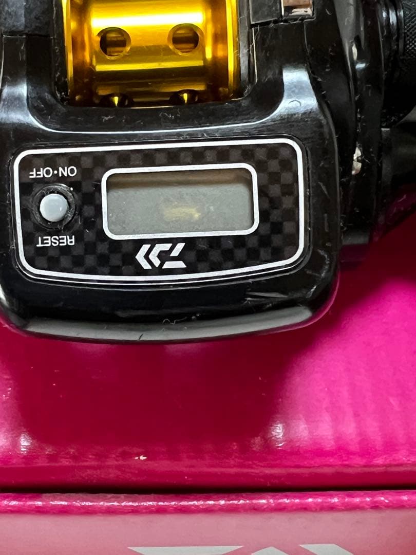 DAIWA LIGHT GAME ICV 150H-L リール