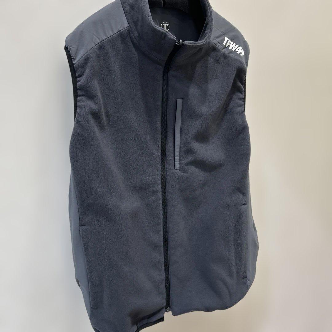 新品❤️TFW49❤️グレーリバーシブルベスト