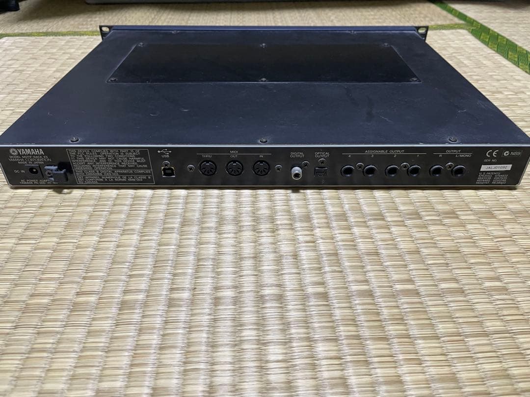 Yamaha MOTIF-RACK ES シンセサイザー