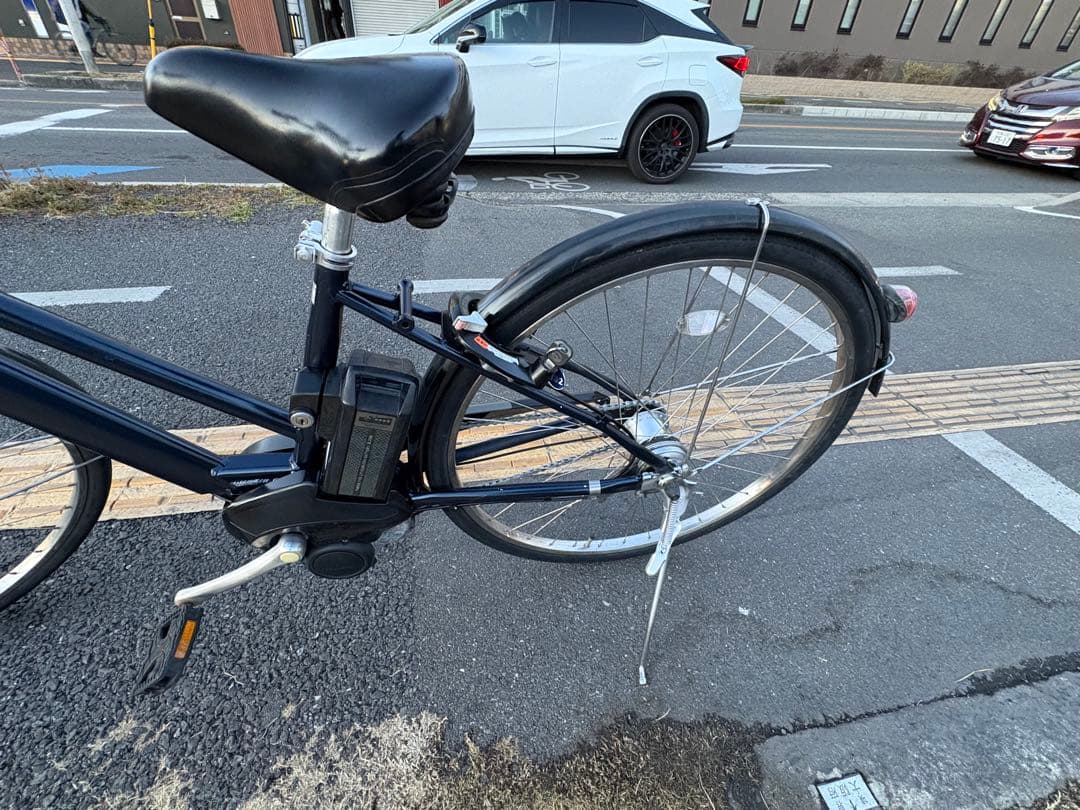 中古27インチ電動アシスト自転車　8.7Ah 大阪　032