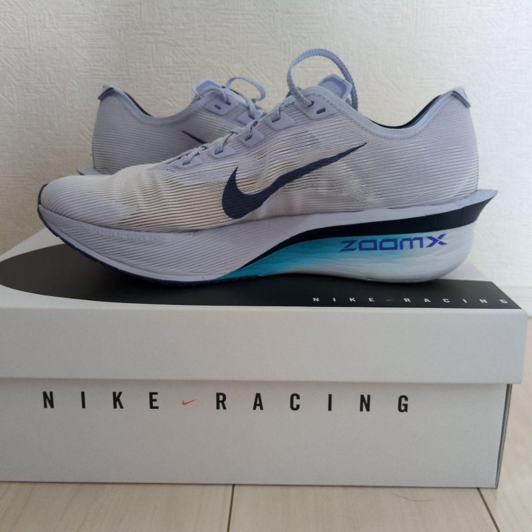 【完売超人気モデル】ナイキ ヴェイパーフライ4