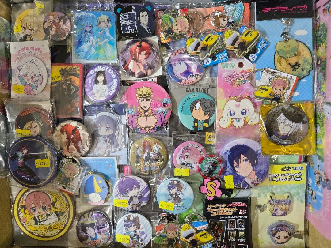 アニメグッズなど 140サイズ ノンジャンル 大量 まとめ売り 約548点
