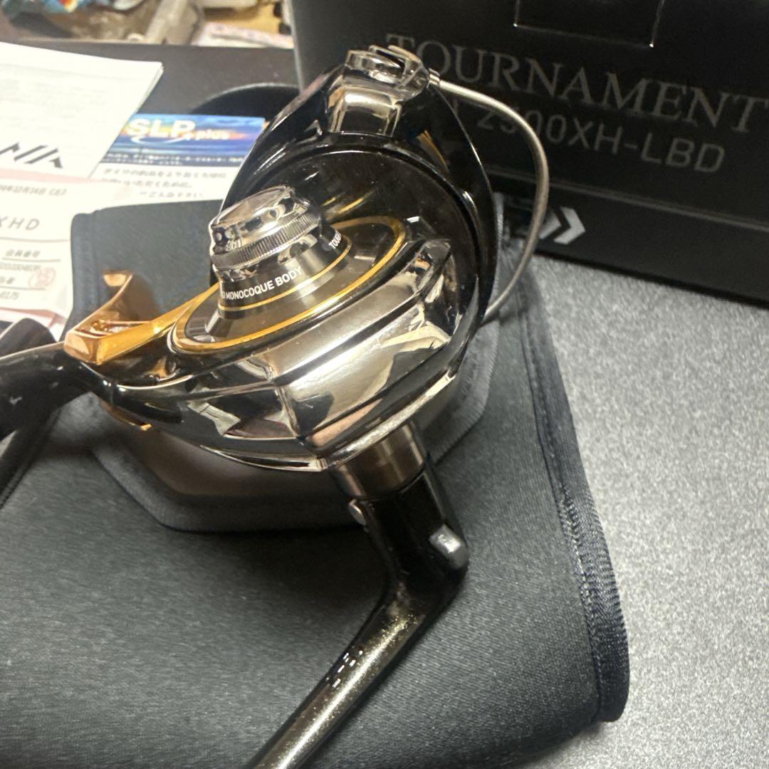 ◯ダイワ 22TOURNAMENT ISO 2500XH-LBD◯中古美品◯
