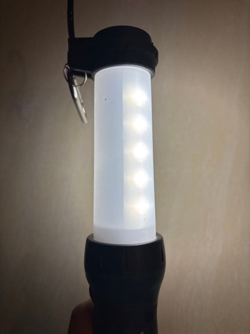 Makita LED ハンディライト フック付き