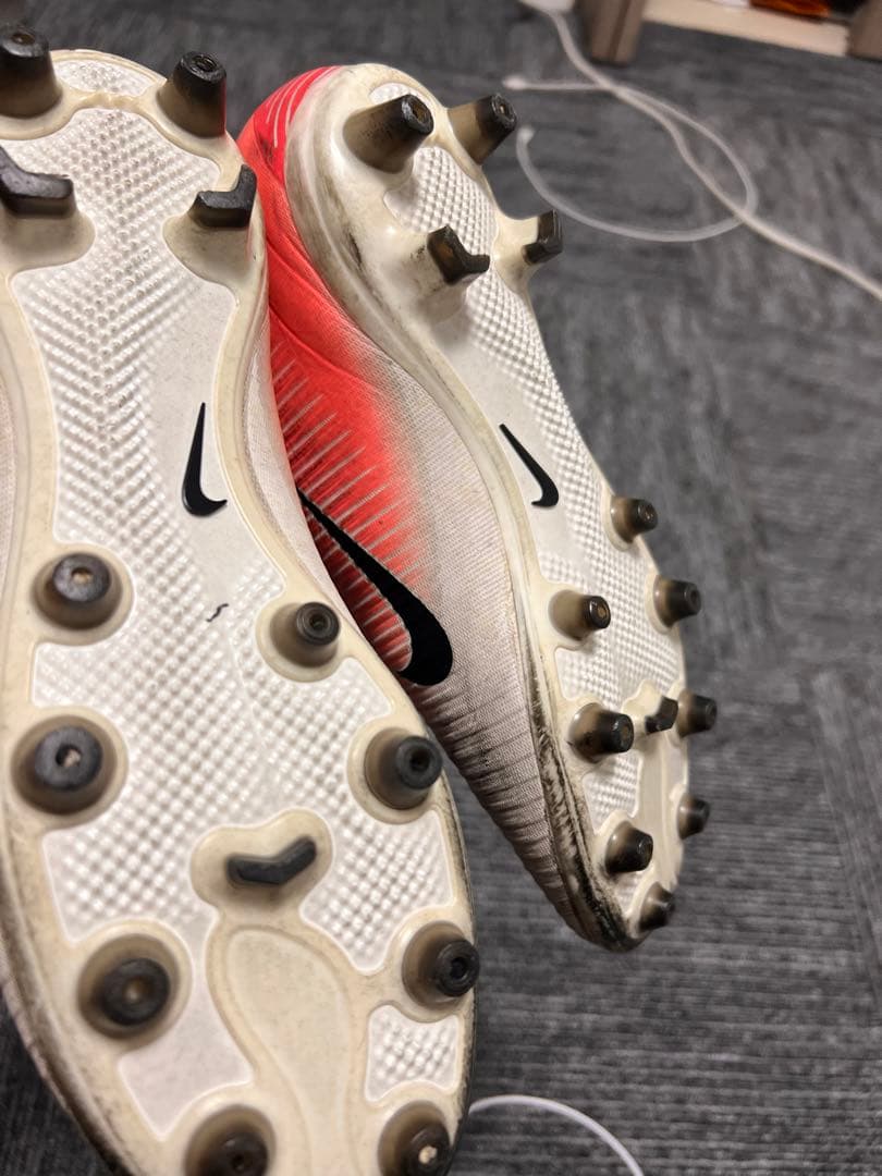 NIKE マーキュリアル　ベロチ　25.5