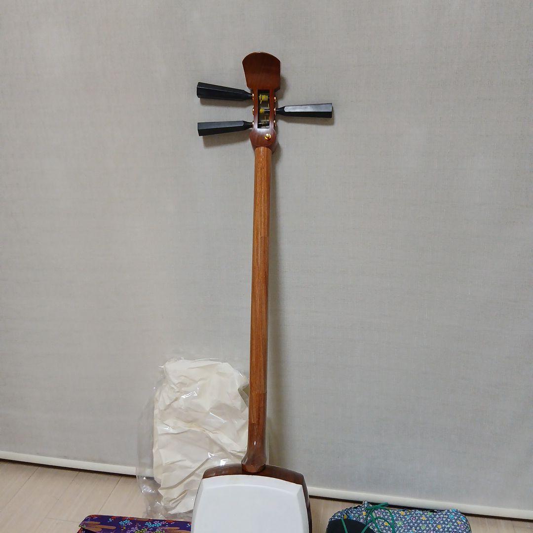 n*i様 津軽三味線本体と付属品一式