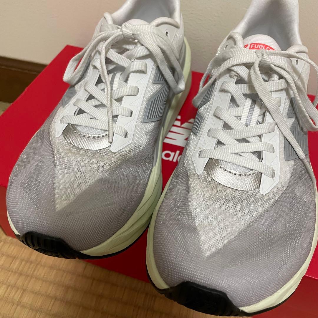 スパイク・シューズ New Balance FuelCell Rebel v5 25.5 Alpen