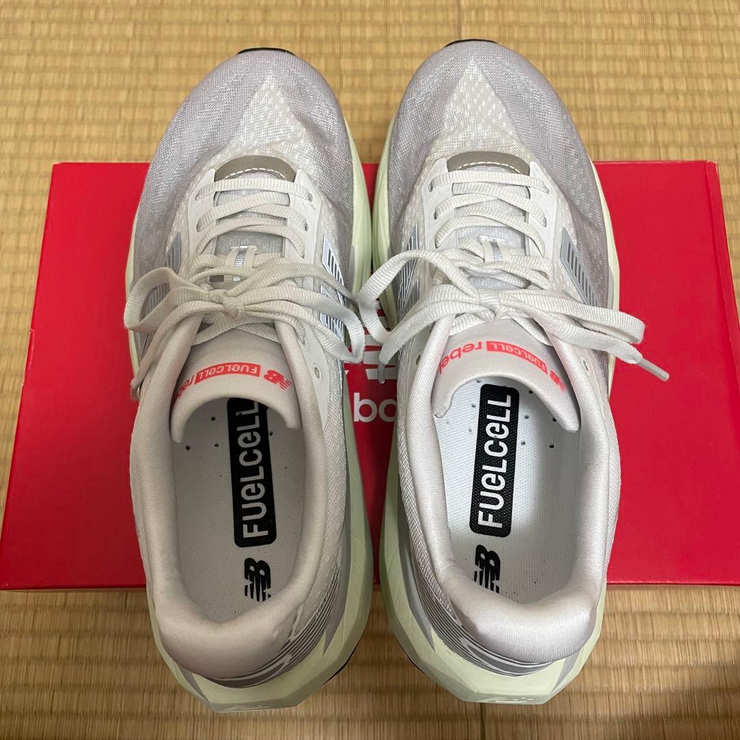 スパイク・シューズ New Balance FuelCell Rebel v5 25.5 Alpen